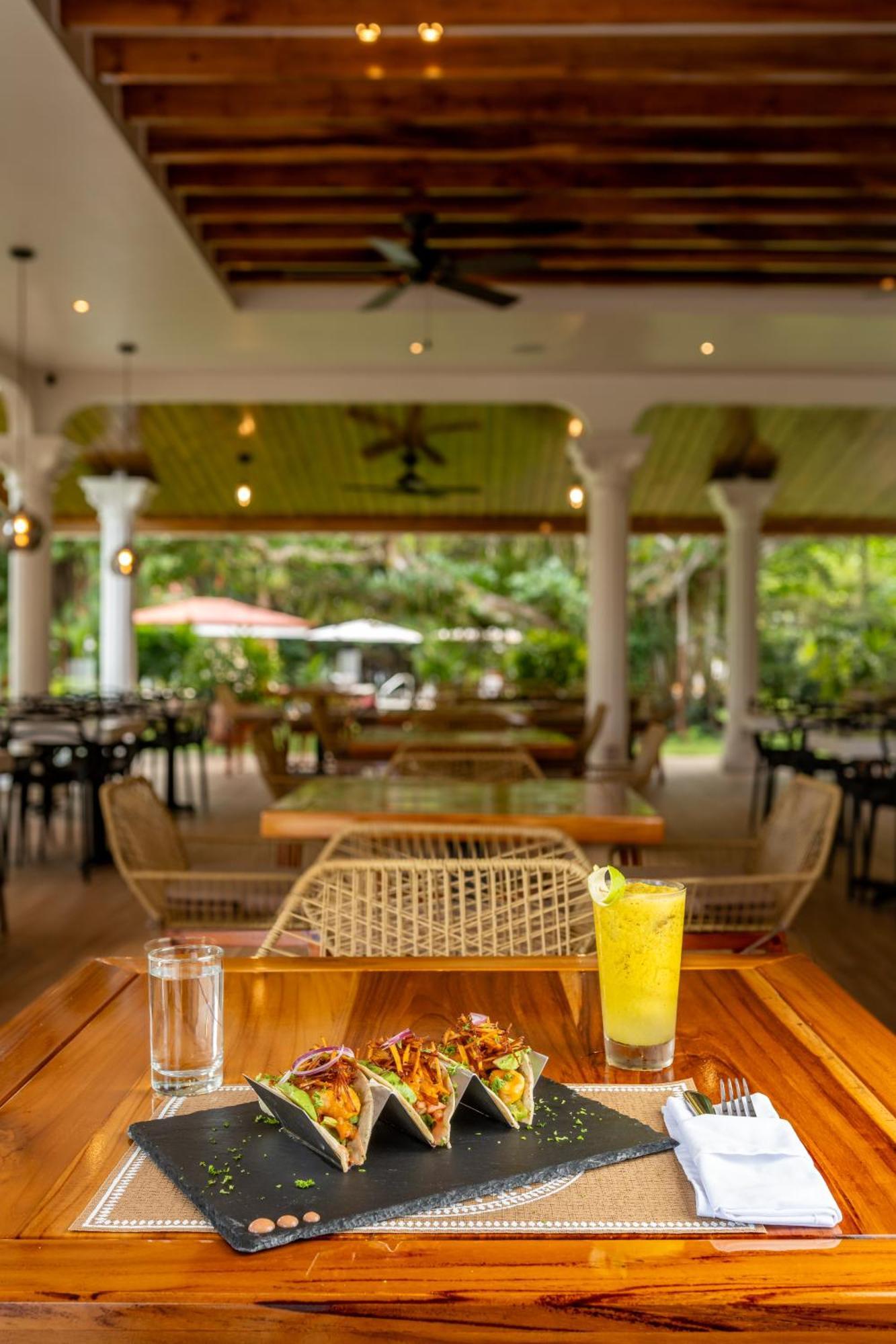 Hotel Los Higuerones Paso Canoas Ngoại thất bức ảnh