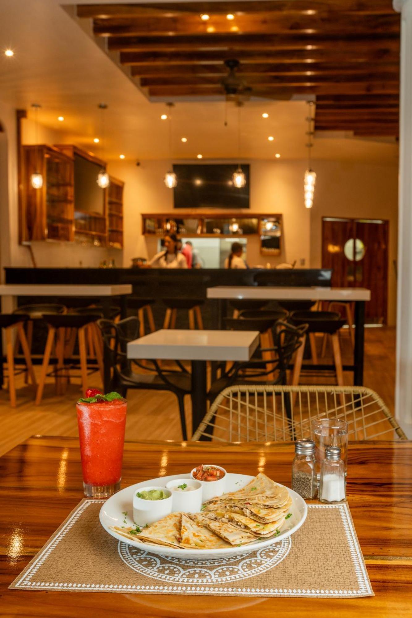 Hotel Los Higuerones Paso Canoas Ngoại thất bức ảnh